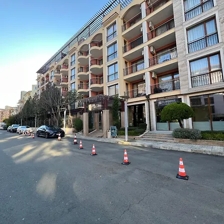 Harmony 2 Private 219 * Σάνι Μπιτς